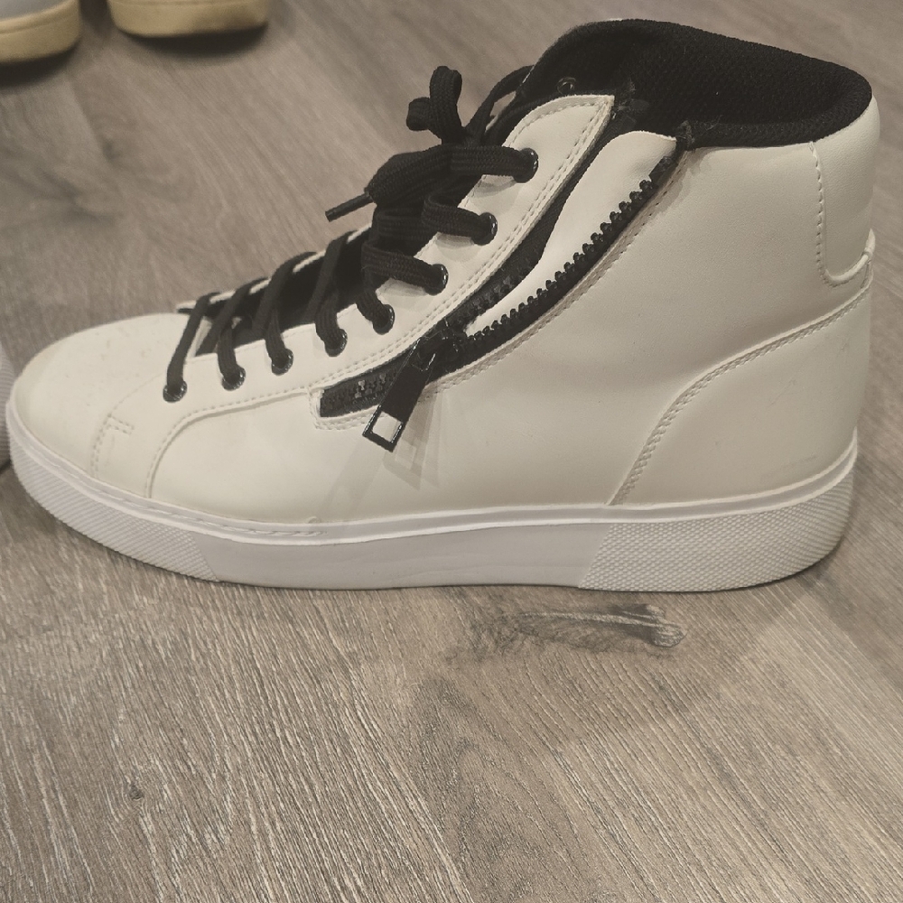 Zara White and Black High-Top Sneakers